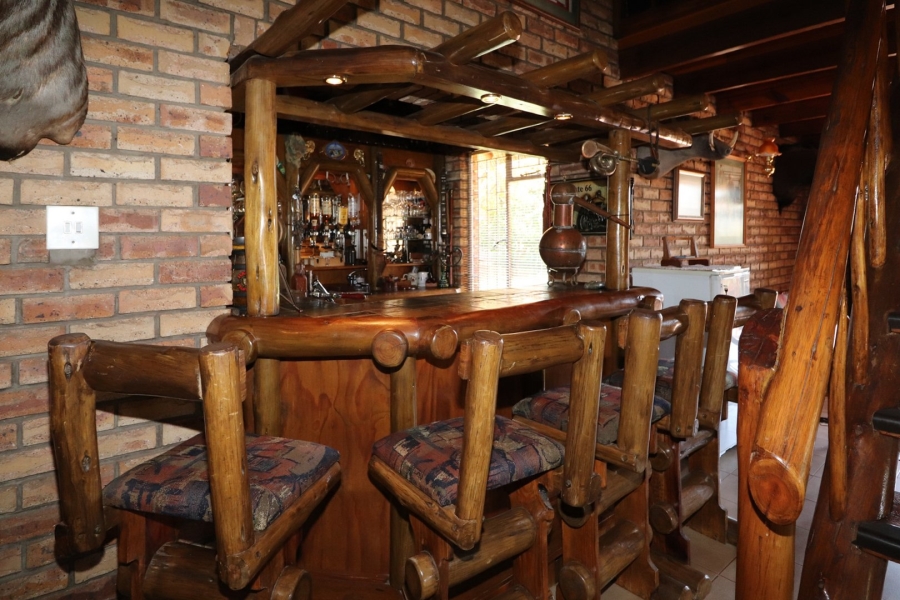 4 Bedroom Property for Sale in Doringkruin North West